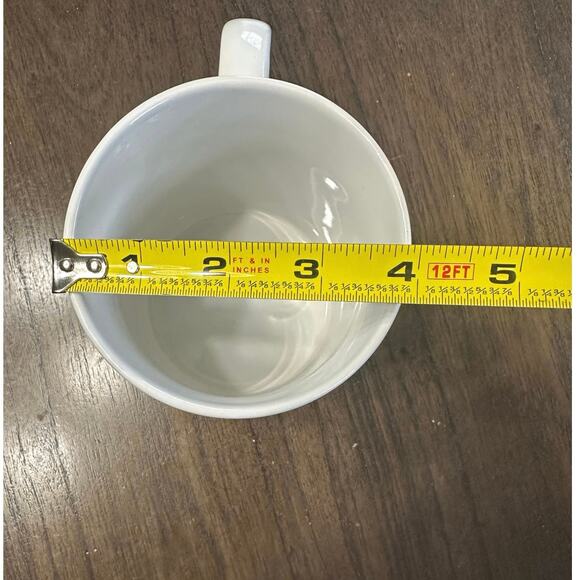 Disney Mickey Mini Goofy Donald & Friends Christmas Theme Mug - Picture 6 of 7